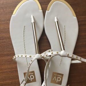 Dolce Vita Archer Gold Sandals - NEW Size 8